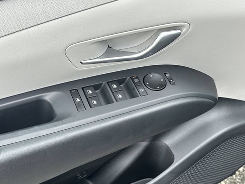 New 2025 Hyundai Tucson SEL FWD image 15