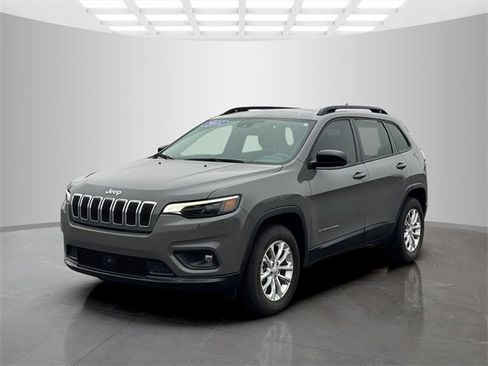 Certified 2022 Jeep Cherokee Latitude Lux image 3
