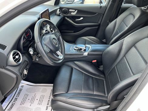 Used 2017 Mercedes-Benz GLC 300 4MATIC Coupe image 11
