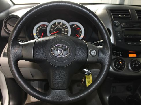 Used 2011 Toyota RAV4 2WD w/ Base L4 Extra Value Pkg image 10