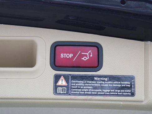 Used 2011 Mercedes-Benz ML 350 4MATIC w/ Premium 1 Pkg image 16