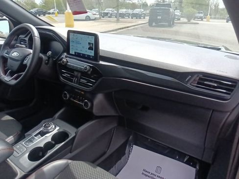 Used 2025 Ford Escape ST-Line FWD image 31