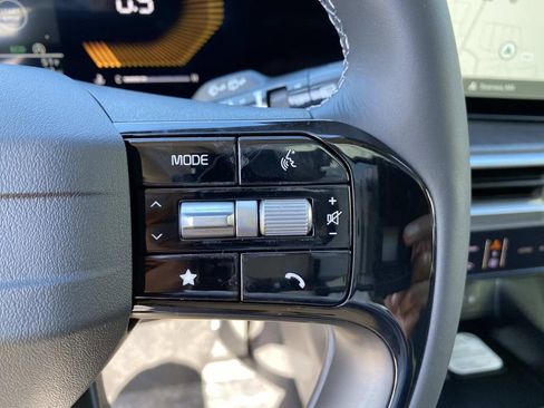 New 2026 Kia Sorento X-Line EX AWD/4WD image 16