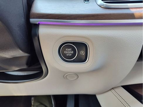 New 2025 Mercedes-Benz GLE 350 4MATIC image 23