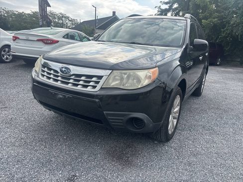 Used 2012 Subaru Forester 2.5X Premium w/ All-Weather Pkg AWD/4WD image 1