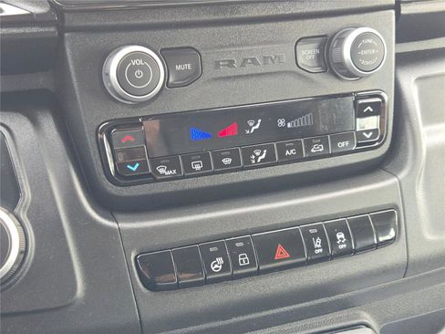 Certified 2024 RAM ProMaster 3500 w/ Delivery Van Package FWD image 29