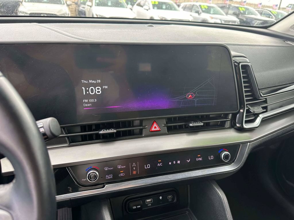 Used 2024 Kia Sportage EX AWD/4WD image 29