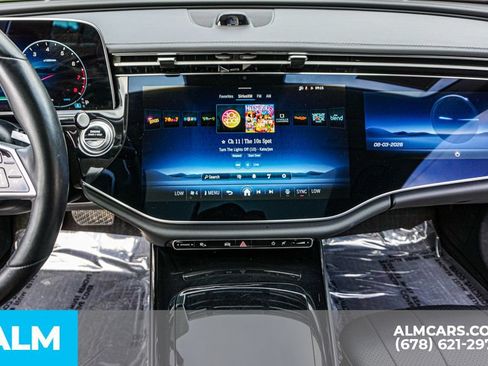 Used 2024 Mercedes-Benz E 350 4MATIC Sedan w/ Driver Assistance Package image 39