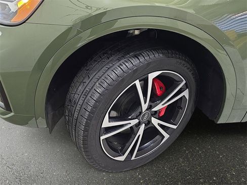 Certified 2025 Audi Q5 2.0T Premium Plus w/ Premium Plus Package image 33