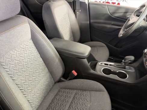 Used 2022 Chevrolet Equinox LT FWD image 24