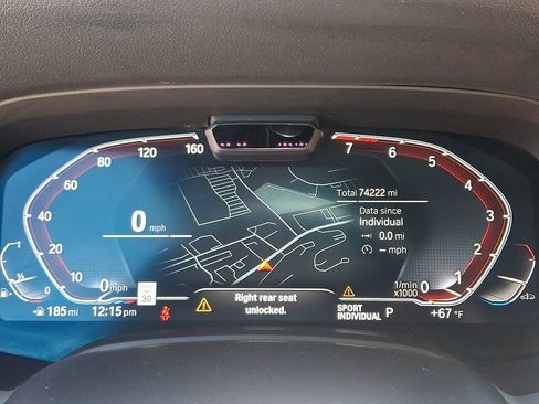 Used 2022 BMW X7 xDrive40i w/ M Sport Package AWD/4WD image 23
