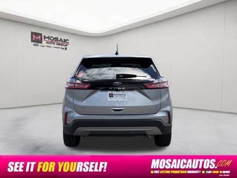 Used 2024 Ford Edge SEL w/ Convenience Package AWD/4WD image 6