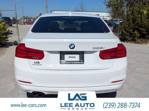 Used 2016 BMW 328i Sedan image 4