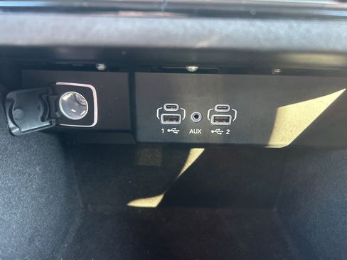 Used 2022 Jeep Wagoneer Series I image 23