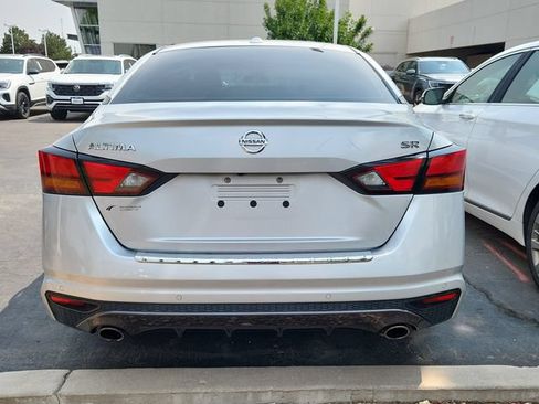 Certified 2022 Nissan Altima 2.5 SR FWD image 4