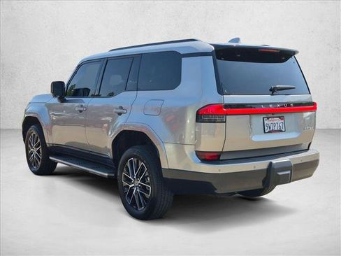 Certified 2025 Lexus GX 550 w/ Accessory Package (Z1) AWD/4WD image 10
