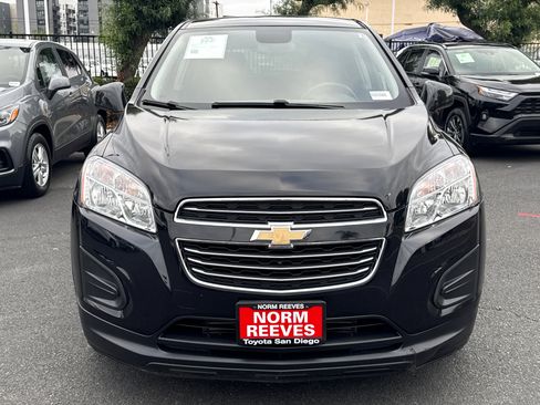 Used 2016 Chevrolet Trax LS w/ LPO, Cargo Package FWD image 6