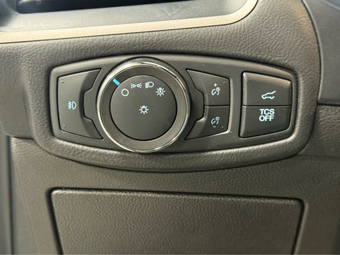 Used 2022 Ford Edge ST-Line w/ Class II Trailer Tow Package image 26