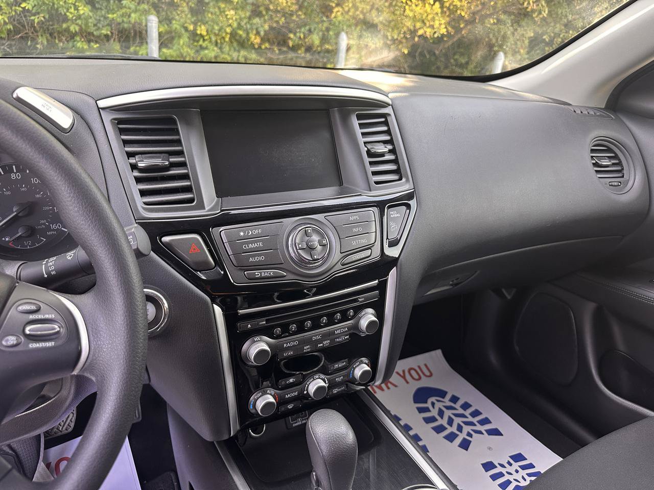 Used 2019 Nissan Pathfinder S FWD image 38
