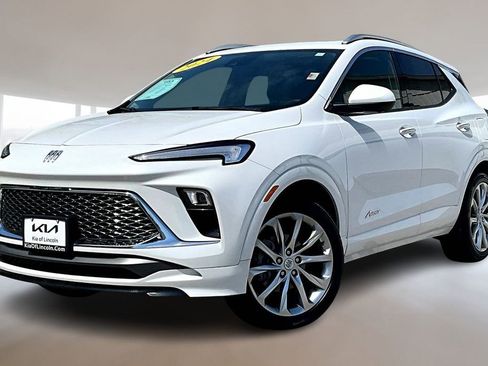 Used 2024 Buick Encore GX Avenir w/ Avenir Technology Package AWD/4WD image 1