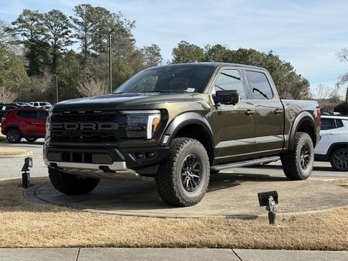 Used 2025 Ford F150 Raptor image 3