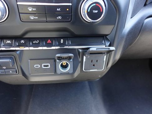 Used 2024 Chevrolet Silverado 1500 Custom AWD/4WD image 43