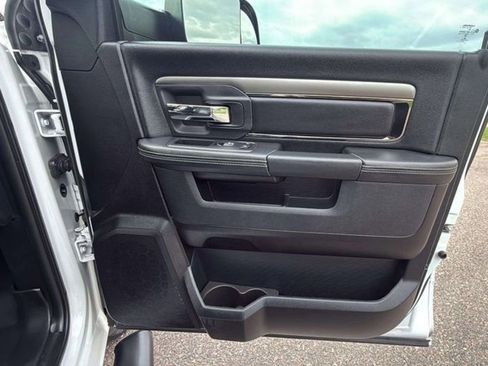 Used 2017 RAM 1500 Sport image 18