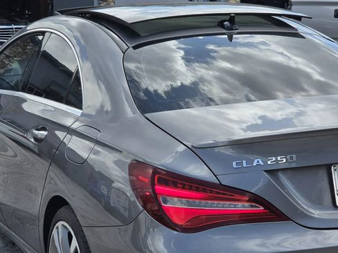 Used 2018 Mercedes-Benz CLA 250 4MATIC w/ Premium Package image 5