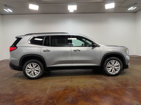 Used 2026 GMC Acadia Elevation w/ Elevation Premium Package AWD/4WD image 23