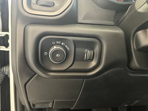 Used 2024 RAM 3500 Tradesman RWD image 34
