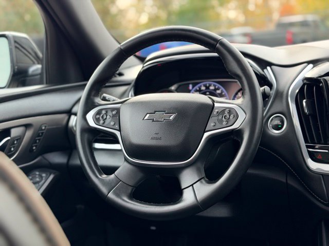 Used 2023 Chevrolet Traverse Premier w/ Redline Edition AWD/4WD image 22