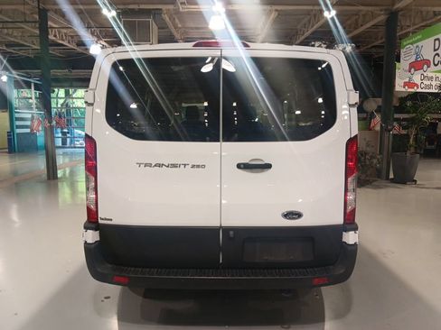 Used 2023 Ford Transit 250 Low Roof RWD image 16