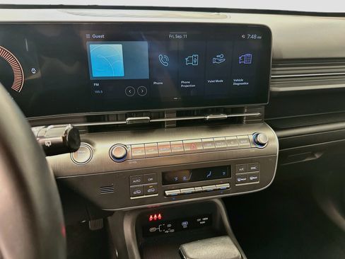 Used 2025 Hyundai Kona SEL AWD/4WD image 26