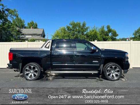 Used 2017 Chevrolet Silverado 1500 High Country w/ High Desert Package AWD/4WD image 1
