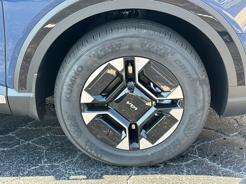 New 2027 Kia Telluride EX w/ Towing Package FWD image 12
