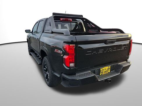 New 2025 Chevrolet Colorado Z71 w/ Midnight Edition image 3