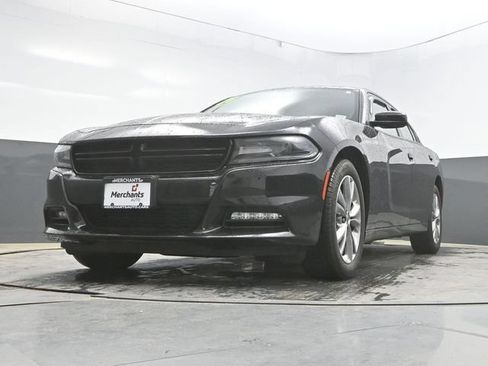Used 2021 Dodge Charger SXT AWD/4WD image 40