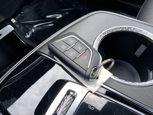 Used 2024 Cadillac Lyriq Sport w/ LPO, Floor Liner Package AWD/4WD image 11