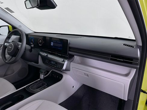 Certified 2024 Hyundai Kona SEL image 27