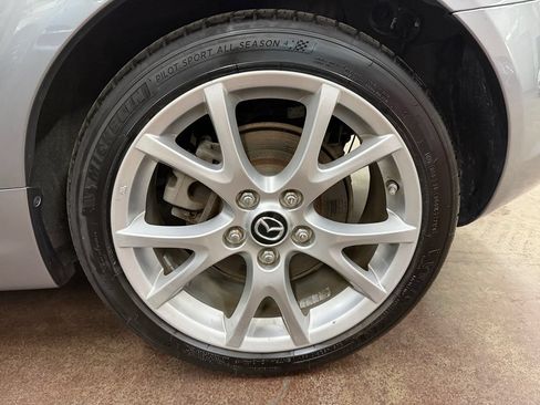 Used 2014 MAZDA MX-5 Miata Grand Touring RWD image 21
