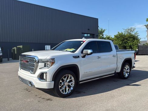 Used 2019 GMC Sierra 1500 Denali w/ Denali Ultimate Package AWD/4WD image 7
