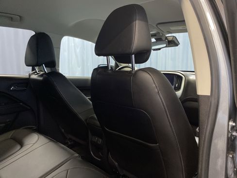 Used 2018 GMC Canyon SLT w/ Driver Alert Package image 40