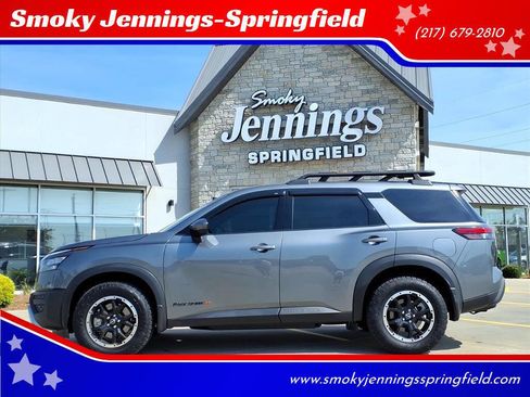 Used 2024 Nissan Pathfinder Rock Creek image 1