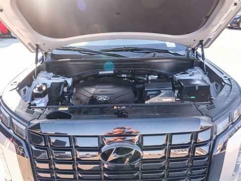 Used 2024 Hyundai Palisade SEL FWD image 31