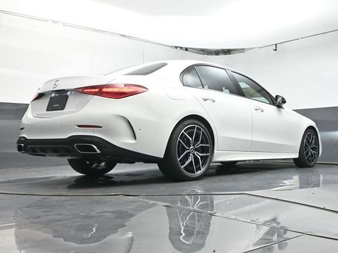 Used 2025 Mercedes-Benz C 300 Sedan image 39