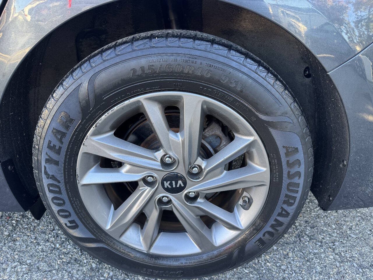 Used 2019 Kia Optima LX FWD image 10