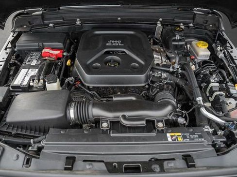 Used 2020 Jeep Wrangler Sport image 19