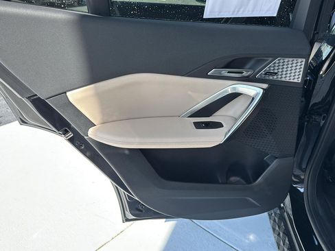 Used 2025 BMW X2 xDrive28i w/ Premium Package AWD/4WD image 16