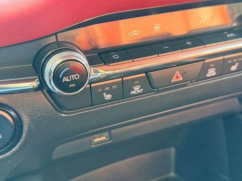 Used 2020 MAZDA MAZDA3 AWD Hatchback w/ Premium Pkg image 16