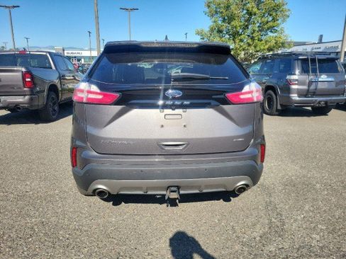 Used 2021 Ford Edge Titanium w/ Class II Trailer Tow Package AWD/4WD image 6